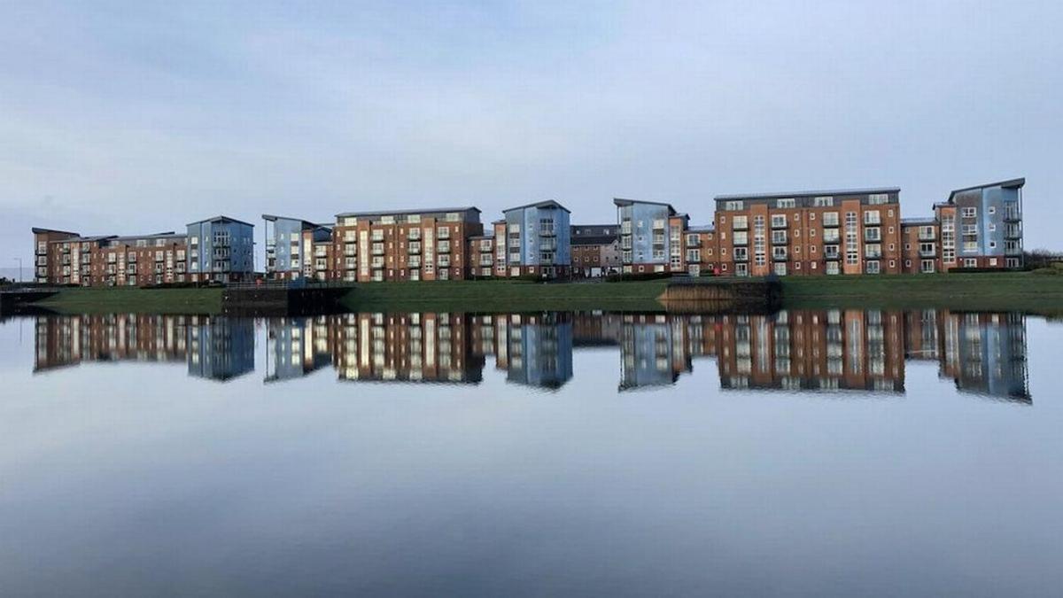 Sea View Apartment At The Beach! Llanelli Luaran gambar